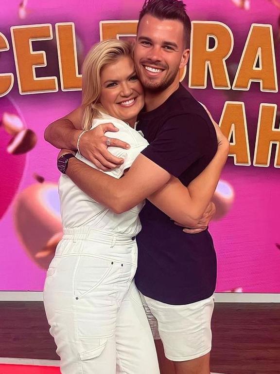 Jesse Baird (right) with Channel 10 star Sarah Harris. Picture: Instagram