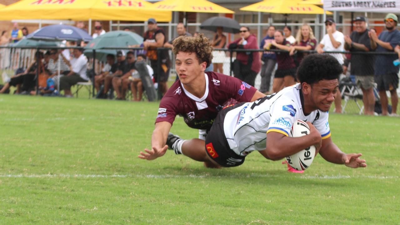 Try time for Souths Logan last season in the U17s.