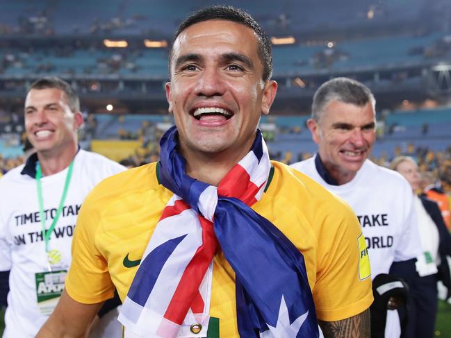 SYDNEY, AUSTRALIA - NOVEMBER 15:  Tim Cahill of Australia celebrates victory after the 2018 FIFA World Cup Qualifiers Leg 2 match between the Australian Socceroos and Honduras at ANZ Stadium on November 15, 2017 in Sydney, Australia.  (Photo by Matt King/Getty Images)