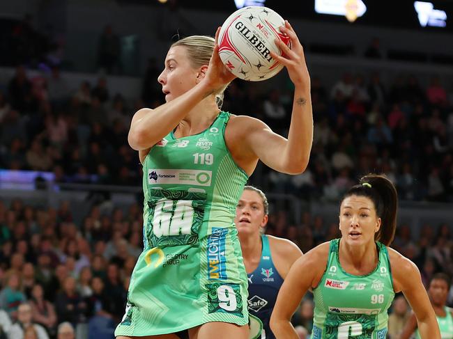 Glasgow ensured the Fever stayed within touching distance of Melbourne Victory in the first half. Picture: Graham Denholm/Getty Images