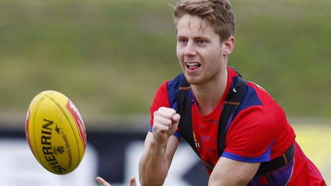 Lachie Hunter is a ball magnet. Picture: Michael Klein