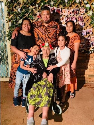 Kalati Rex and Seu Toleafoa with their children (clockwise) Silia, Tausala and Aaron and Kalati's mother Talai. Picture: Facebook