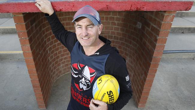 Turn corner: Wodonga Raiders coach Daryn Cresswell. Picture: Yuri Kouzmin