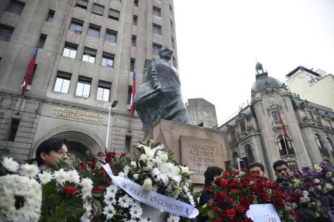 Flowers at a statue to ex-president Salvador Allende, deposed in a coup 50 years ago