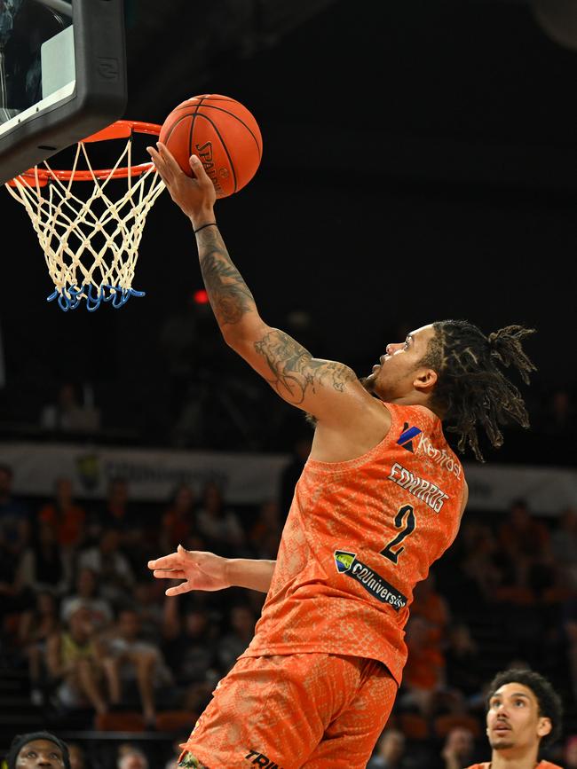 CAIRNS, AUSTRALIA - SEPTEMBER 28: Rob Edwards of the Taipans goes to the basket during the round two NBL match between Cairns Taipans and Adelaide 36ers at Cairns Convention Centre, on September 28, 2024, in Cairns, Australia. (Photo by Emily Barker/Getty Images)