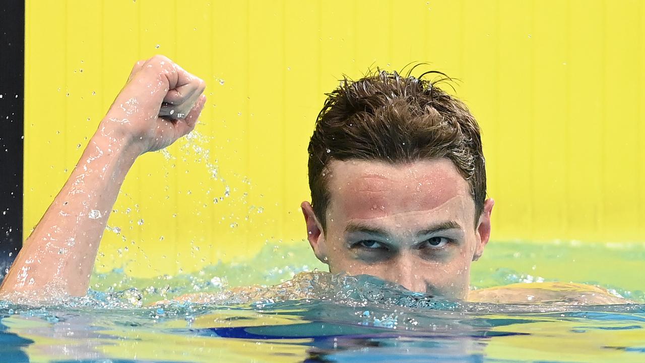 Zac Stubblety-Cook breaks 200m butterfly world record, Commonwealth ...