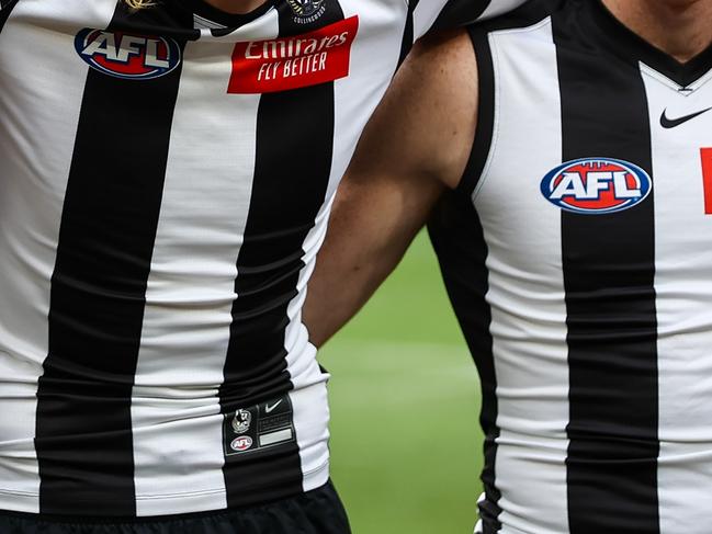 MELBOURNE, AUSTRALIA - JUNE 25: Darcy Moore of the Magpies addresses his players during the 2023 AFL Round 15 match between the Collingwood Magpies and the Adelaide Crows at the Melbourne Cricket Ground on June 25, 2023 in Melbourne, Australia. (Photo by Dylan Burns/AFL Photos via Getty Images)