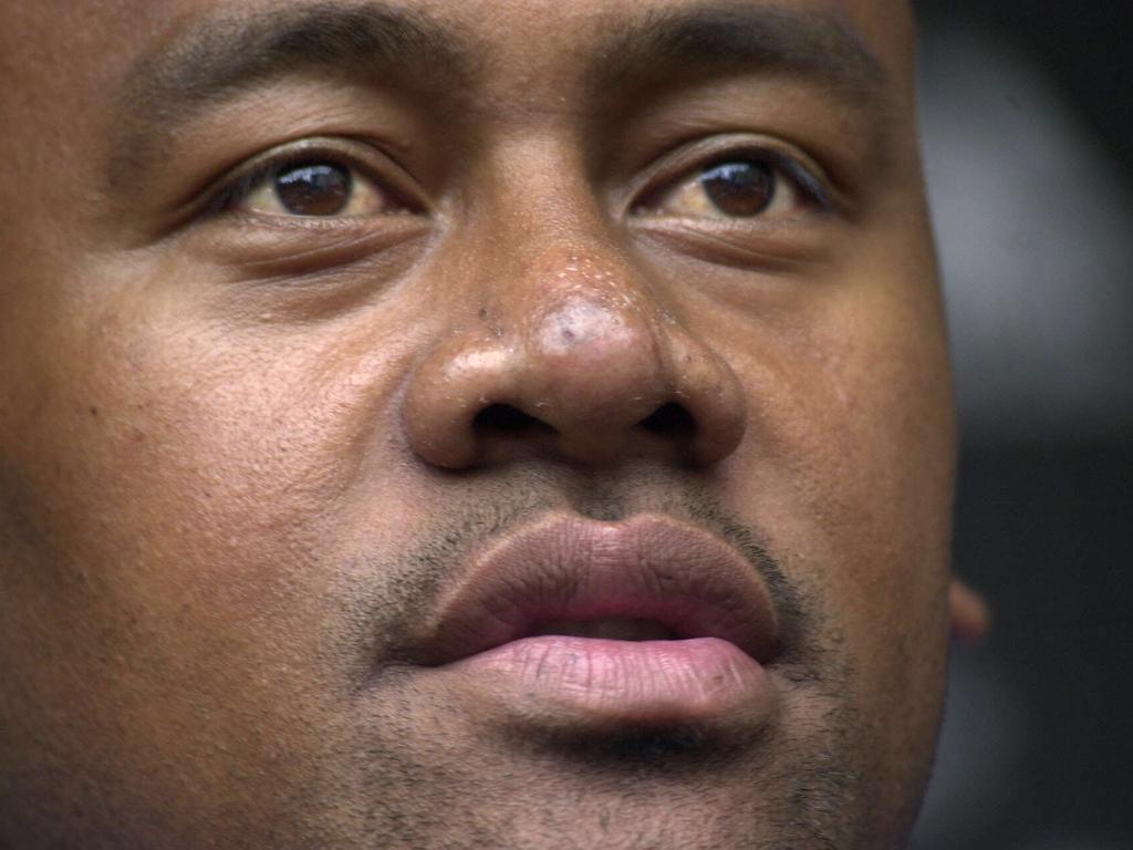 Jonah Lomu at a store signing in Sydney in 2003.