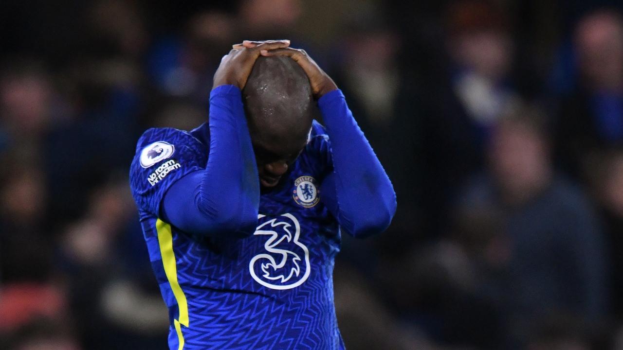 LONDON, ENGLAND - DECEMBER 29: Romelu Lukaku of Chelsea looks dejected after the Premier League match between Chelsea and Brighton &amp; Hove Albion at Stamford Bridge on December 29, 2021 in London, England. (Photo by Justin Setterfield/Getty Images)