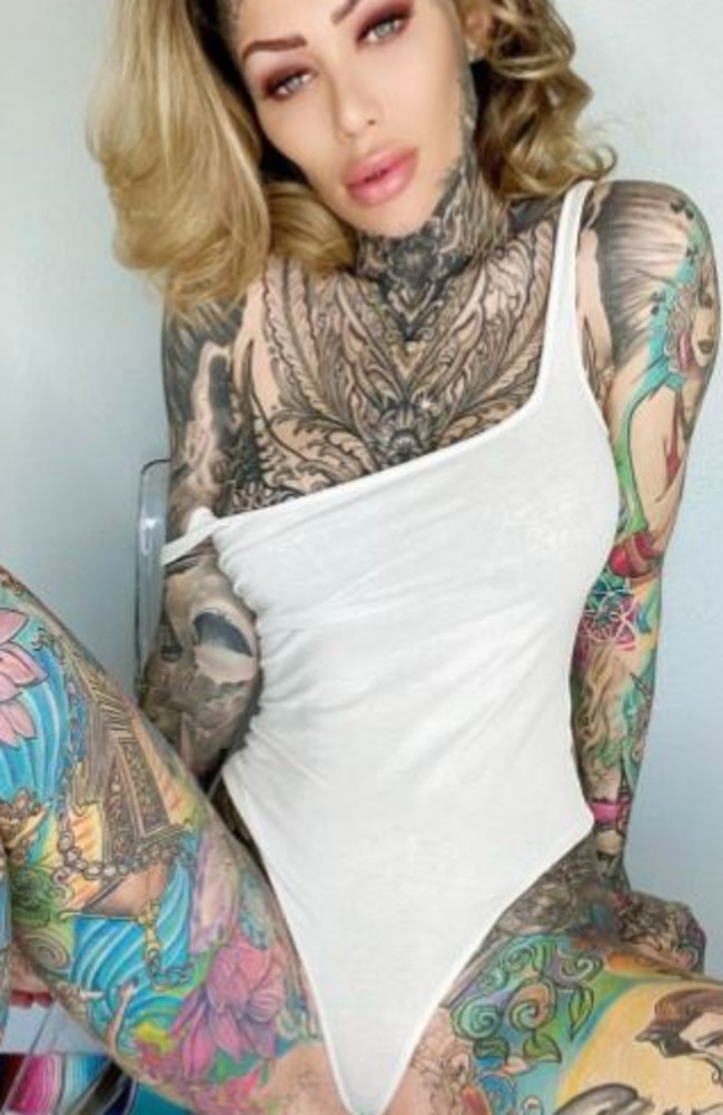 Tattooed Ladies Pussy - OnlyFans star has world's most tattooed vagina | news.com.au â€” Australia's  leading news site