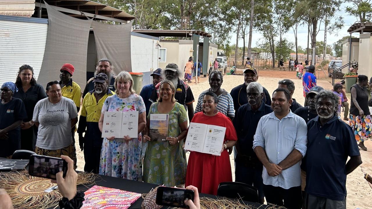 Chief Minister Eva Lawler and other politicians travelled to Maningrida to sign a historic 10-year Local Decision Making Agreement, giving the Kunibidji people and neighbouring clan groups greater say.