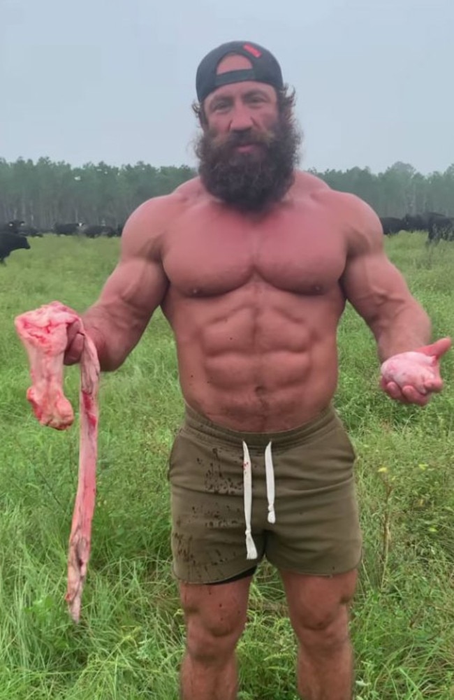 bodybuilder-brian-johnson-eats-raw-meat-daily-news-au-australia