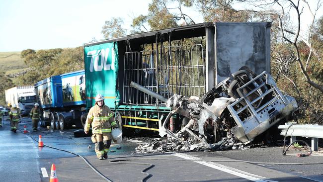 The crash caused huge traffic delays and detoured city-bound motorists through smaller Hills towns. Picture: Tait Schmaal