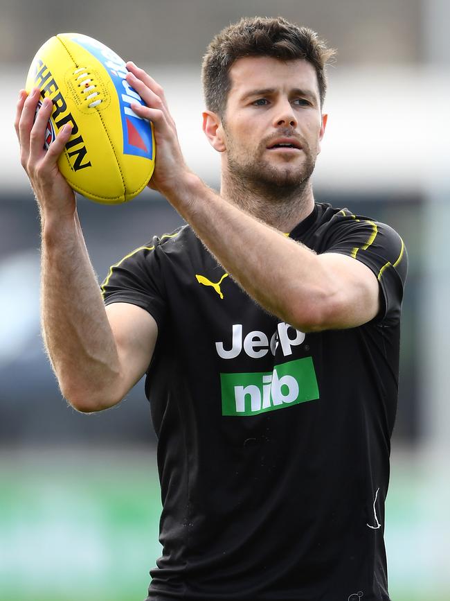 Crawf claims Trent Cotchin is partial to dishing out a bumtap. Picture: Getty