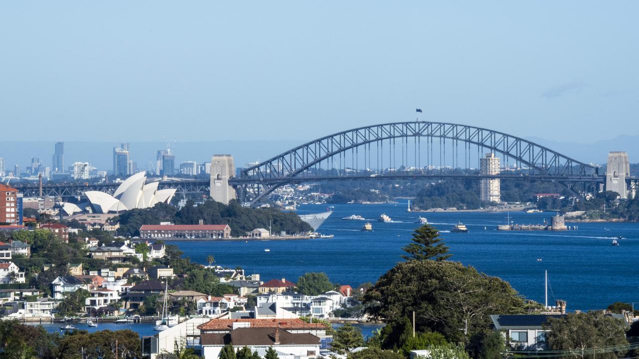 Sydneysiders are among those enjoying the Labour Day public holiday this coming Monday. Picture: NCA NewsWire / Monique Harmer