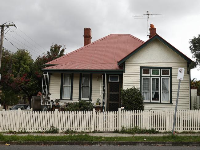 MELBOURNE, AUSTRALIA - NewsWire Photos APRIL 09, 2021:  Generic housing stock in suburbs of Melbourne, Victoria. Picture: NCA NewsWire / Daniel Pockett