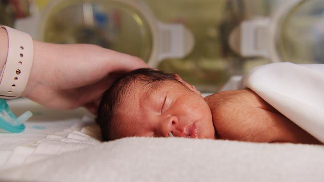 Baby Flynn Beck, 7 days old, who was  8 weeks early sleeps inside a neonatal intensive care unit at the Jabiru (Maternity Ward) Darwin Private Hospital, 19th June 2018Picture: Keri Megelus