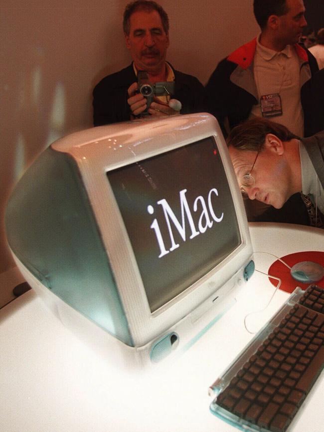 The iMac computer on display at the MacWorld Expo '98 in New York.