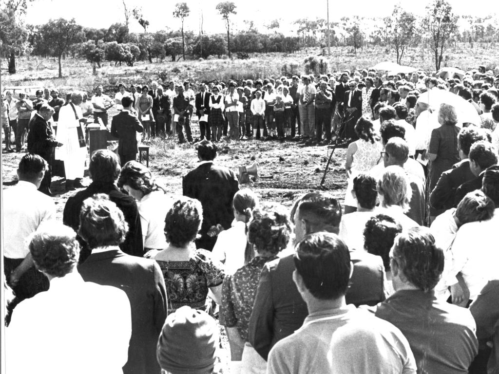 1975 - The Kianga Mine disaster. Picture: Jim Fenwick