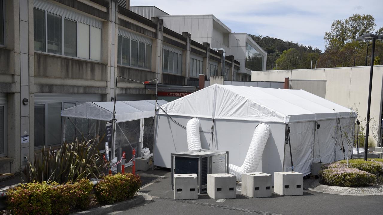 Tents erected at the entrance to the emergency department at Angliss Hospital at Upper Ferntree Gully in Melbourne's outer east. Picture: NCA NewsWire / Andrew Henshaw