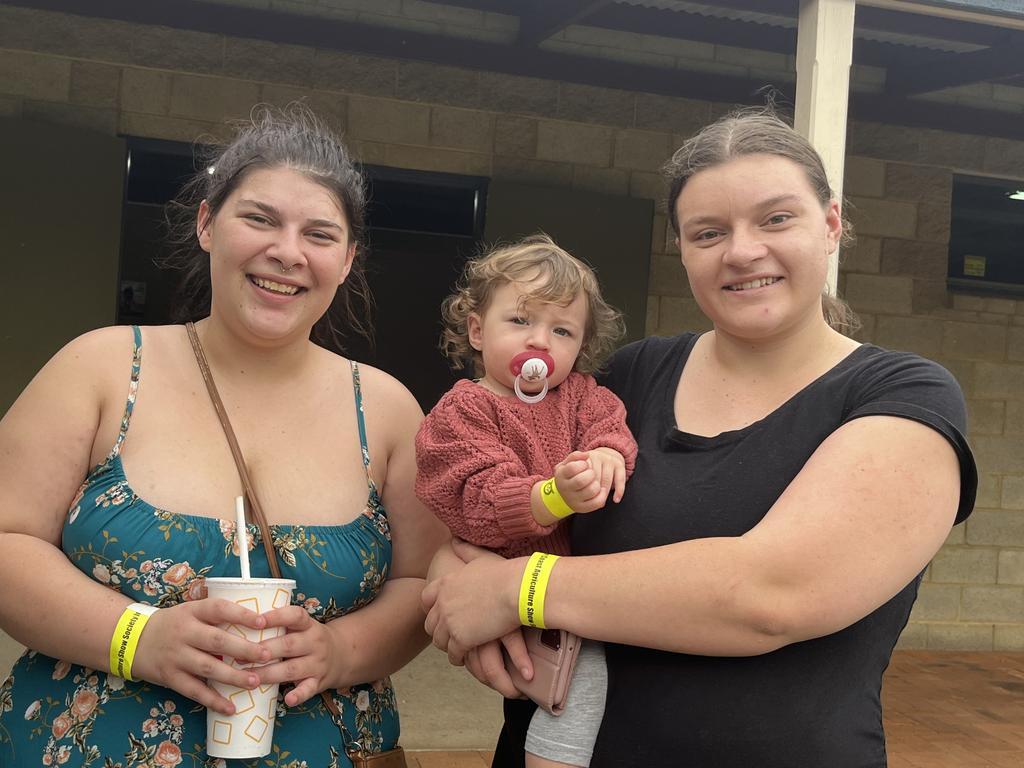 Leatisha Quinn, Ivy Quinn and Kira Quinn having fun at the show.