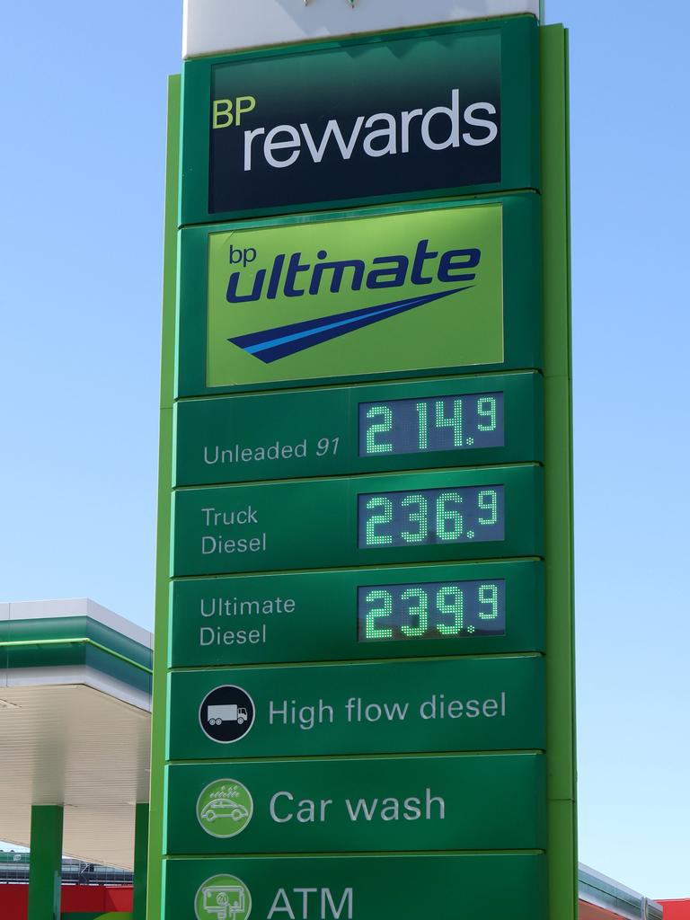 Petrol and transport costs are high on the lists of concerns for most Australians. Picture: Steve Pohlner