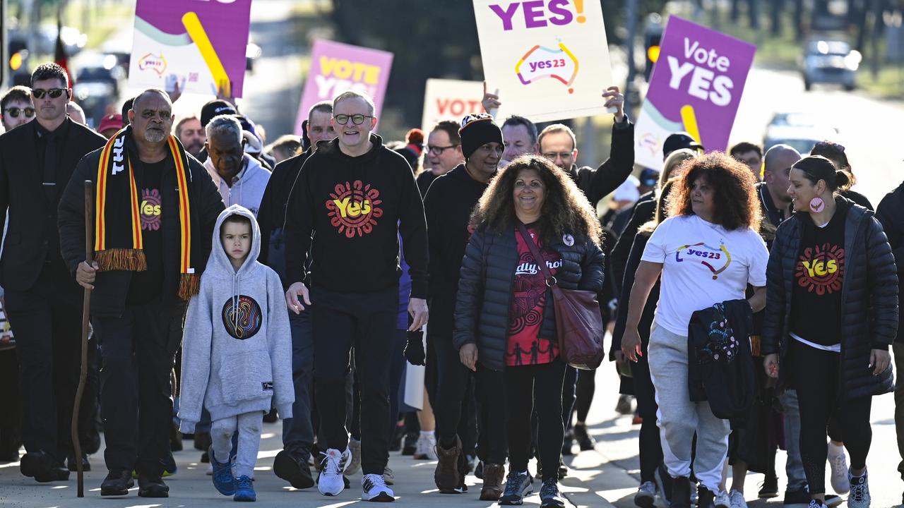 The Yes vote slumped in the polls, but campaigners are still optimistic. Picture: NCA NewsWire / Martin Ollman