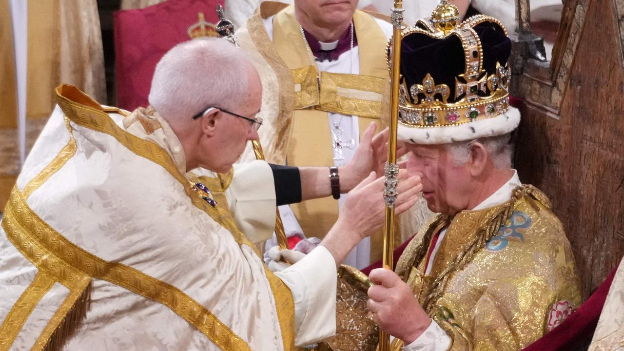 Shock as Archbishop of Canterbury resigns