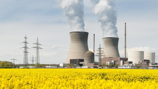 People live with nuclear power plants across the world so why can’t they in Australia, asks Vikki Campion.