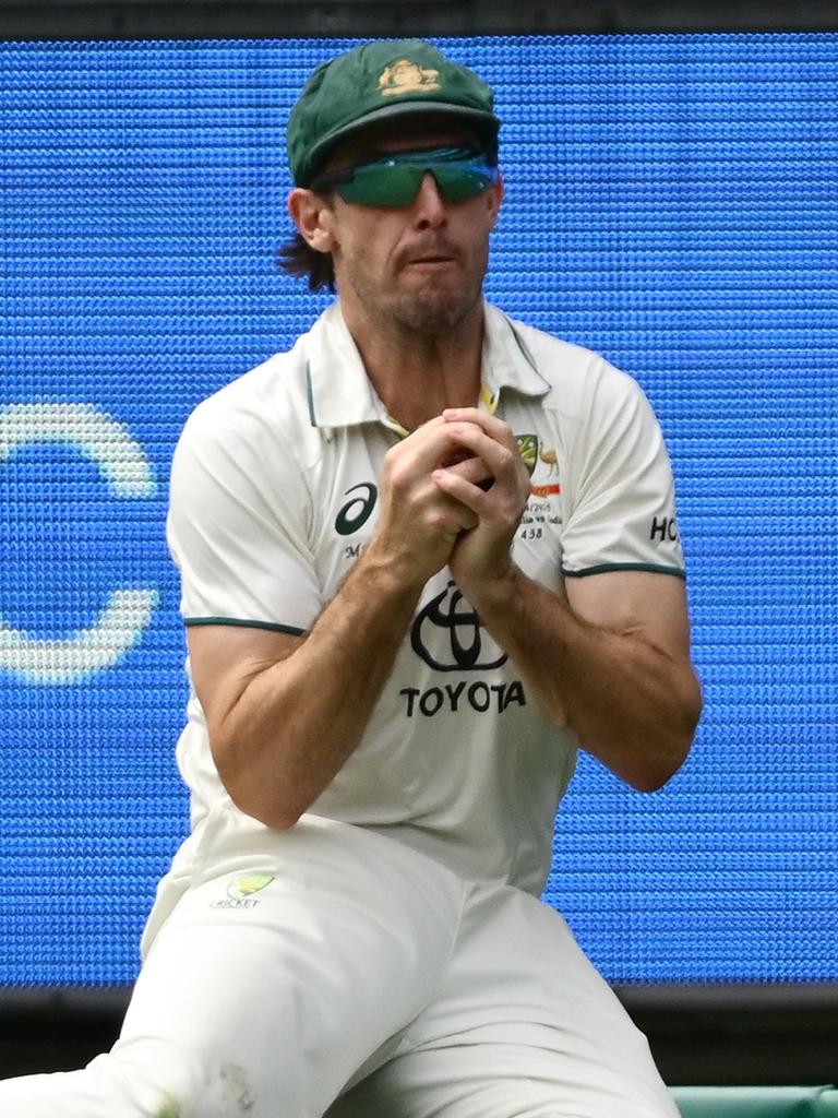 Mitch Marsh takes the catch which removed Pant. Picture: Quinn Rooney/Getty