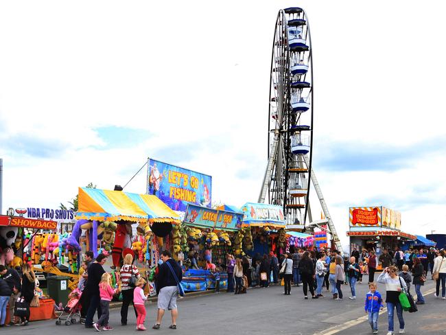 People’s Day in sideshow alley. Picture: OLIVER WARD