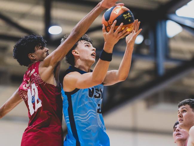 Henry Lau in action for NSW Blue at the 2025 Basketball Australia Under-20 National Championships. Picture: Taylor Earnshaw