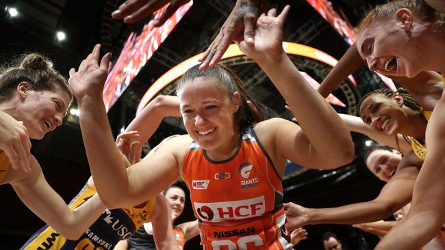 Susan Pettitt runs through a guard of honour after announcing her retirement back in 2018.