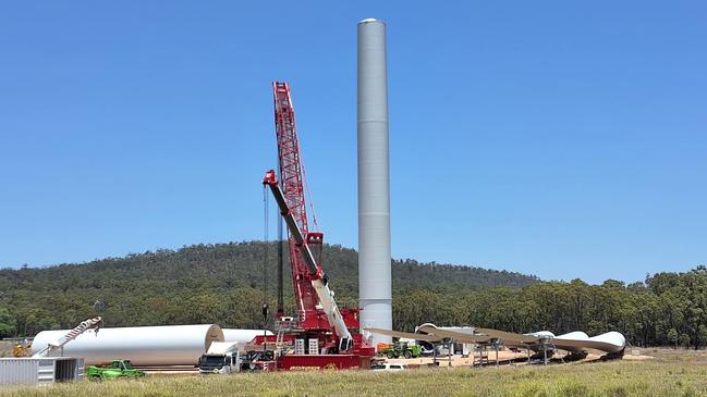 Wambo Wind Farm begin construction on Turbines