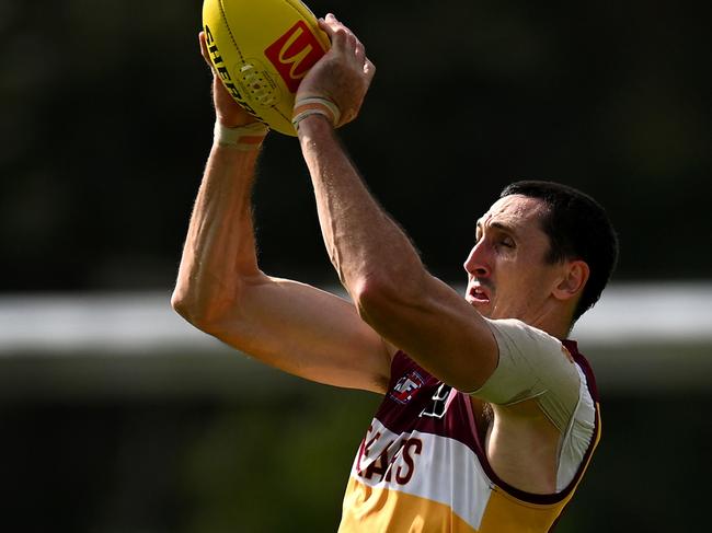 IPSWICH, AUSTRALIA - MAY 27: Oscar McInerney of the Lions during a Brisbane Lions AFL training session at Brighton Homes Arena on May 27, 2025 in Ipswich, Australia. (Photo by Albert Perez/Getty Images)