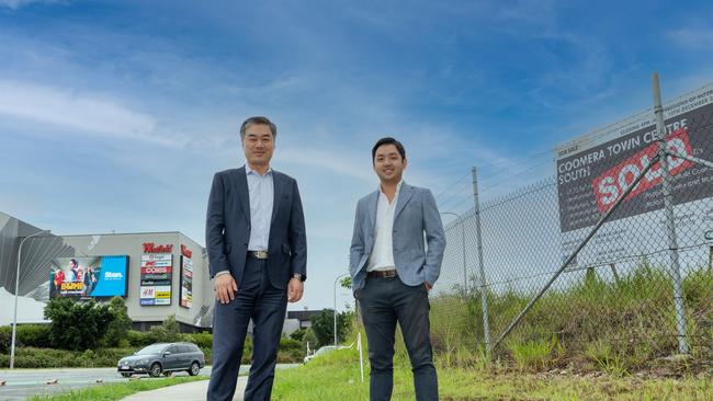 Louis Cheung, managing director of Keylin and Arthur Liu, director of Kinstone Developments at the Coomera Town Centre South site.