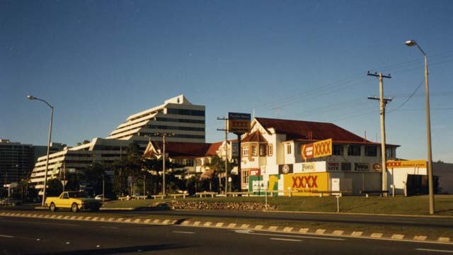 Future site of Australia Fair shopping centre, with Scarborough Fair in the background. Mid-1980s.