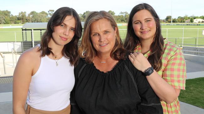 Anita Frawley, wife of Danny Frawley, and daughters Danielle and Chelsea. Picture: Alex Coppel.