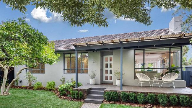 120 Junction Rd, Nunawading is primed for online bidding. It’s due to go under the hammer for $790,000-$850,000 on Saturday, March 21.