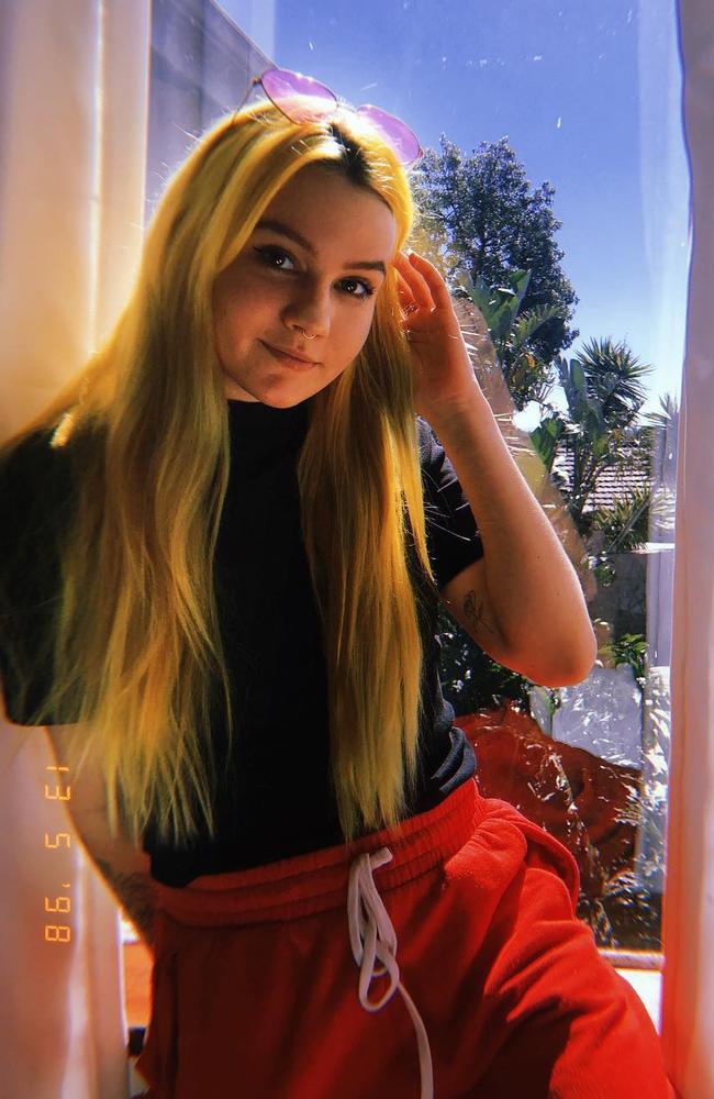 Sara Puhto is a 23-year-old from Finland.
