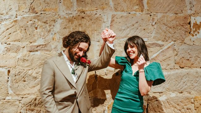 Caleb and Micaela were married, with the rings, after they were found. Picture: The Couples Photographer / Nick Watson