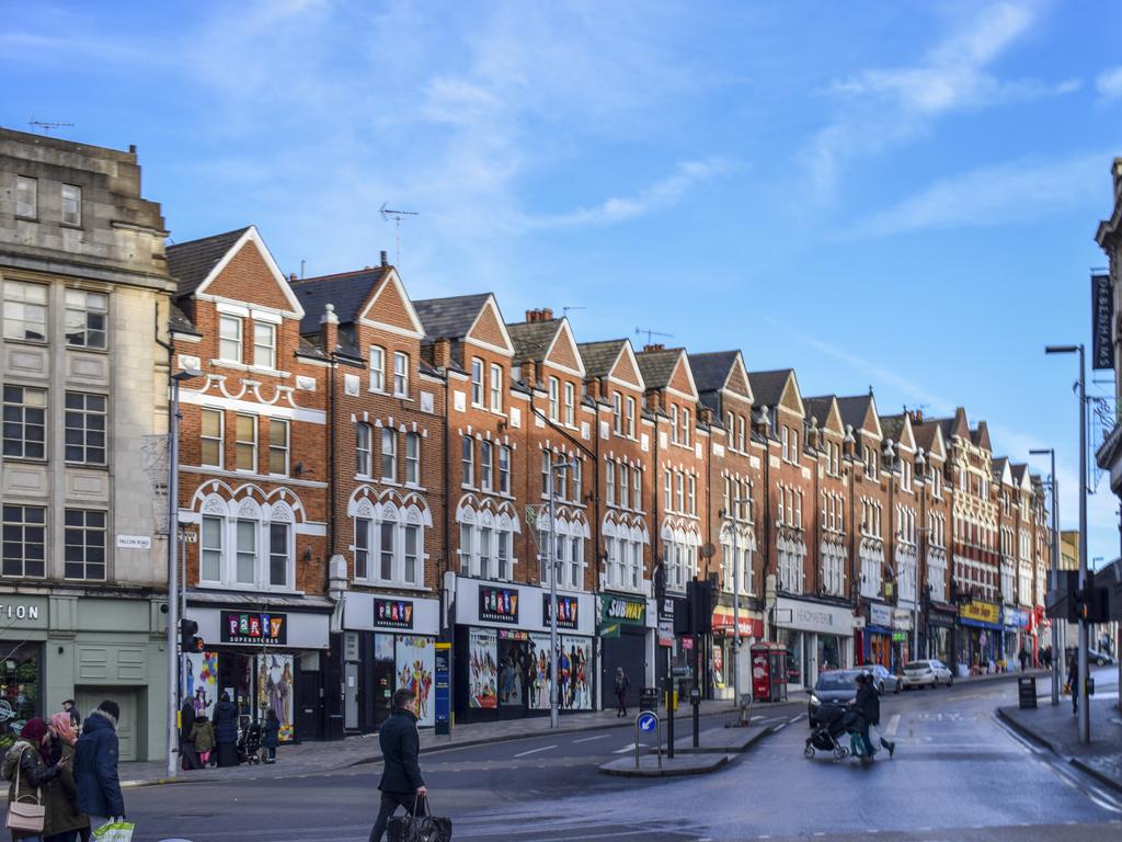 20 best London suburbs for tourists, from Notting Hill to Shoreditch