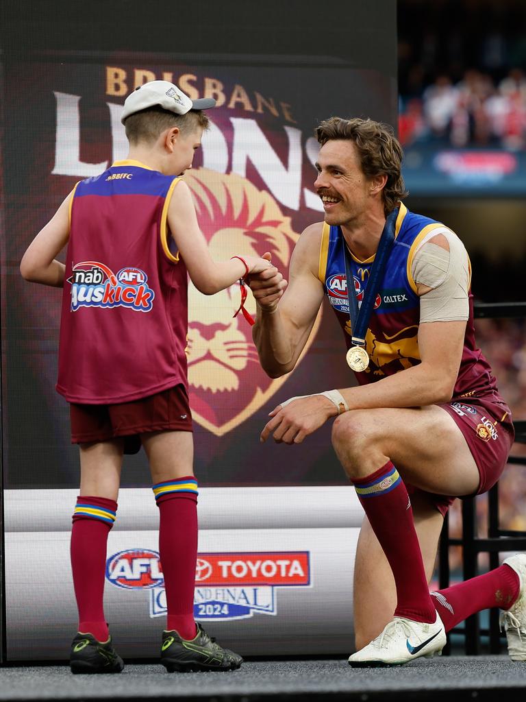 Not a bad way to go out. Photo by Dylan Burns/AFL Photos via Getty Images