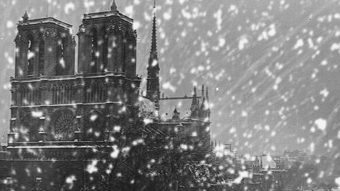 Robert Doisneau's iconic photograph of Notre Dame in the 1940s. Picture: Twitter.