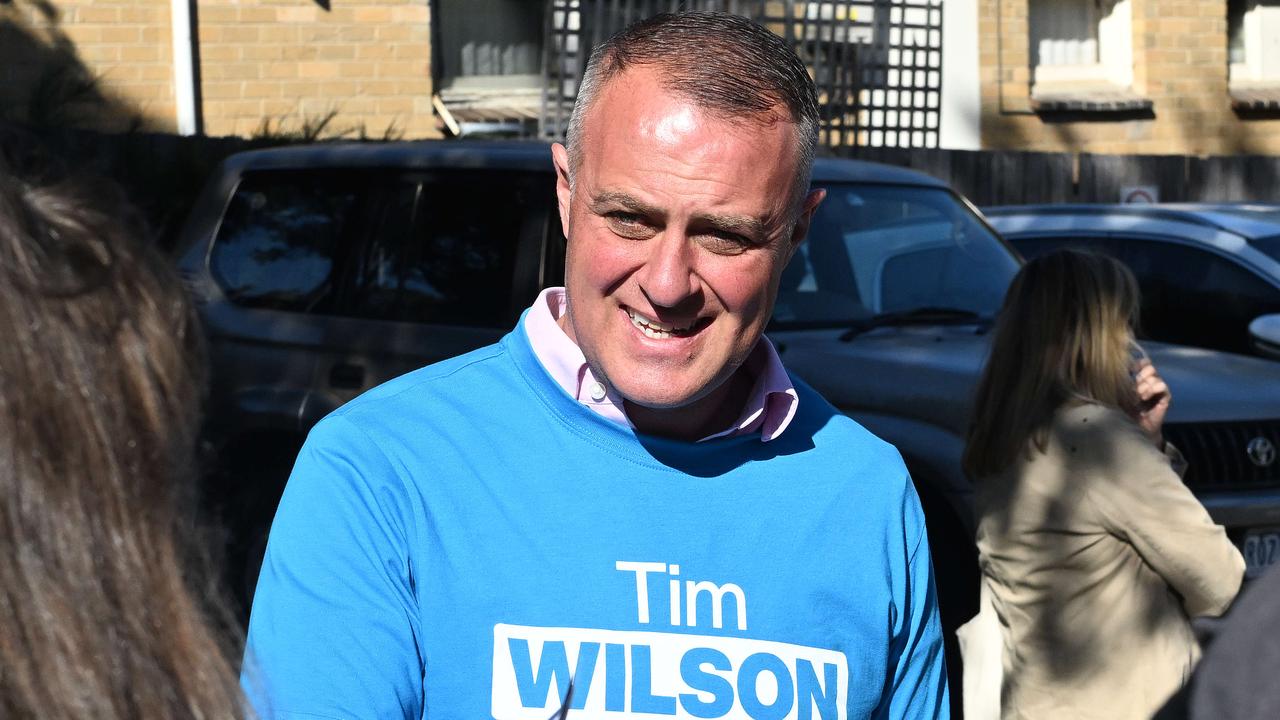 Wilson reclaims Goldstein, won’t rule out leadership tilt; Hamer slashes teal lead further in Kooyong
