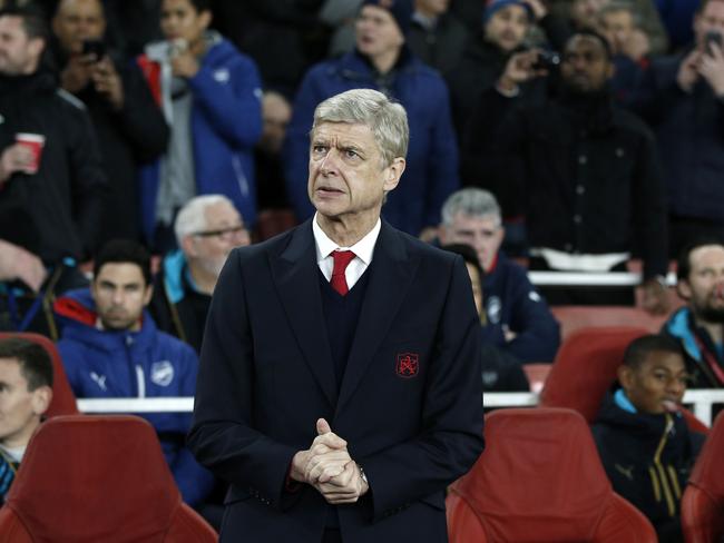 Arsene Wenger is set to break with traditional and bring the Gunners Down Under for pre-season.