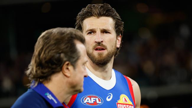 Western Bulldogs captain Marcus Bontempelli’s quiet patch was not caused by an injury, coach Luke Beveridge says. Picture: Dylan Burns / Getty Images