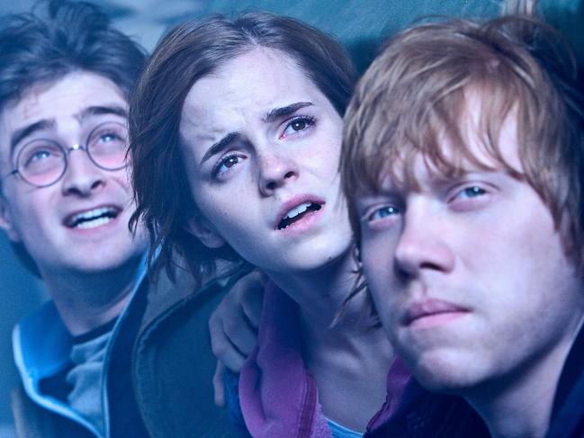 23/06/2009 FEATURES: 23/06/2009 FEATURES: (L to R) Daniel Radcliffe as Harry Potter, Emma Watson as Hermione Granger and Rupert Grint as Ron Weasley in a scene from film Harry Potter and the Deathly Hallows - Part 2, a Warner Bros. Pictures release.