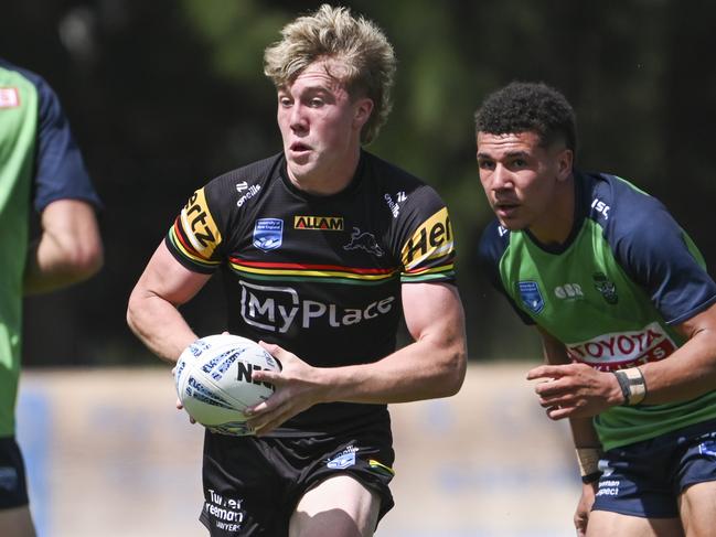 Jhett Sydir in action for the Panthers in the UNE Harold Matthews Cup. Picture: NCA NewsWire / Martin Ollman