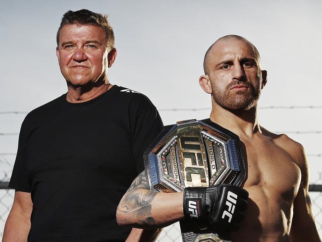 17/9/21 - WEEKEND TELEGRAPHS SPECIAL. MUST TALK WITH PIC ED JEFF DARMANIN BEFORE PUBLISHING.**** STRICT EMBARGO UNTIL 19 SEPTEMBER ****UFC featherweight champion Alexander Volkanovski pictured at The Carriage Works in Sydney today. Alex defends his title in a fortnight. Picture: Sam Ruttyn